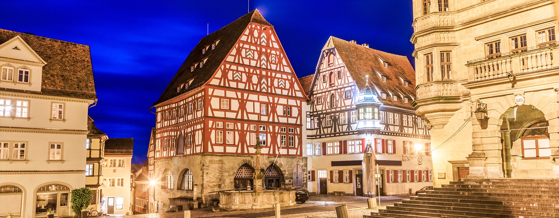 Rothenburg o. d. T.  bei Nacht 